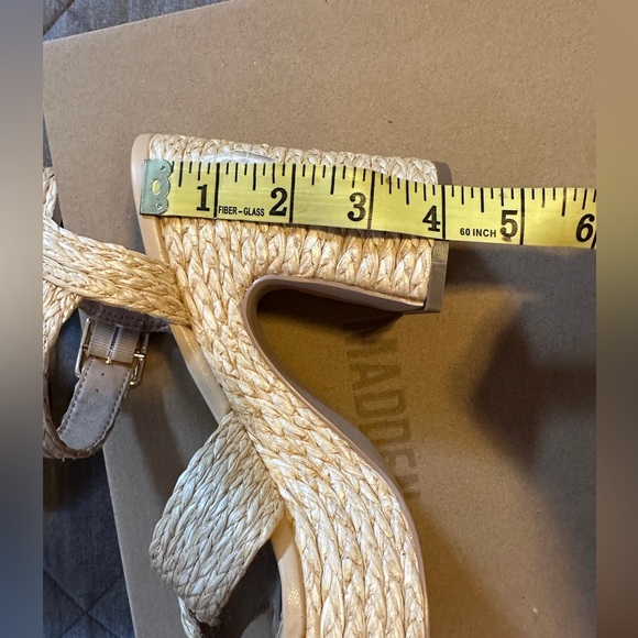 Steve Madden Platform Sandal - Picture 5 of 5